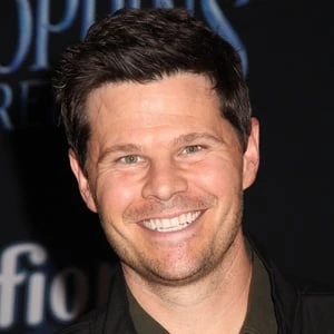Ian Reed Kesler Biography