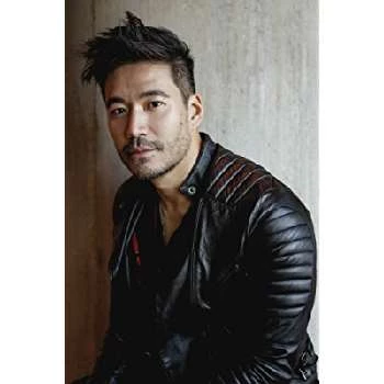 Kevin Kreider Biography