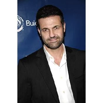 Khaled Hosseini - Family, Bio, Birthday, Family, Income & More