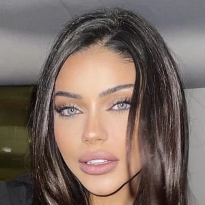 Dina Khalil - Family, Bio, Birthdate,Age, Networth , Wiki& More