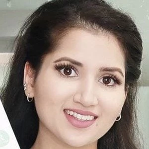 Saba Khan Biography