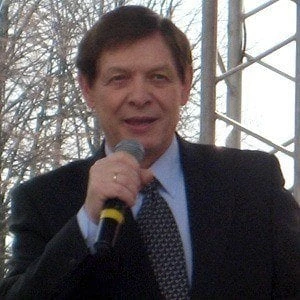 Eduard Khil - Family, Bio, Birthday, Family, Income & More