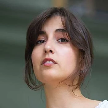 Kiana Klysch - Age, Bio, Birthdate, Family, Networth & More