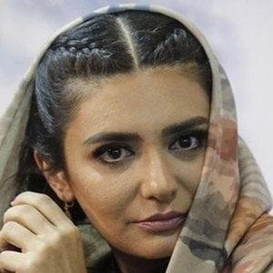 Linda Kiani Biography