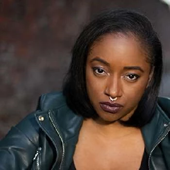 Kiki Wineglass - Age, Bio, Birthdate, Family, Networth & More