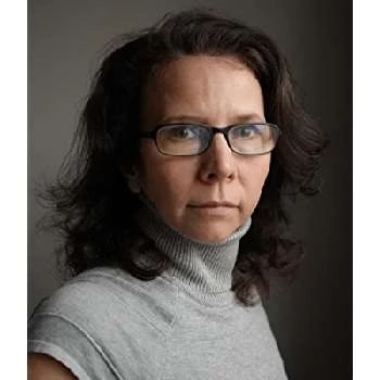 Kim Carr - Age, Bio, Birthdate, Family, Networth & More