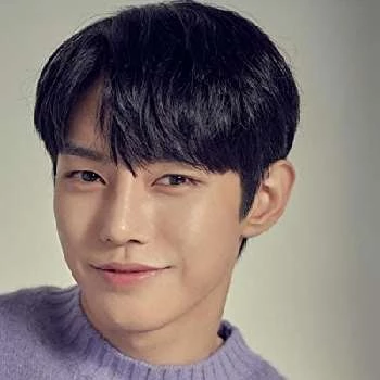 Kim Won-shik - Age, Bio, Birthdate, Family, Networth & More