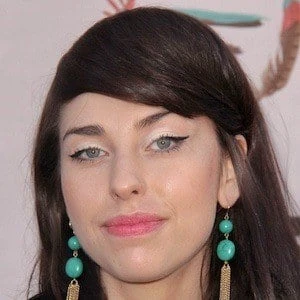Kimbra - Networth, Bio, Wiki, Family, Birthday, Networth & More