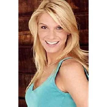 Kimmy Brown Biography