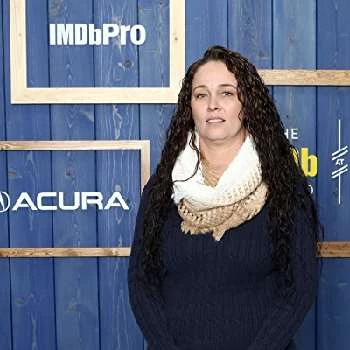 Kindra Arnesen - Age, Bio, Birthdate, Family, Networth & More