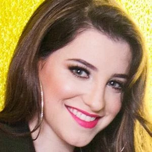 Becca King - Birthplace, Bio, Wiki, Birthday, Family, Networth & More