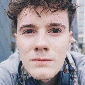 Sam King - Income, Birthday, Family, Bio, Networth & More