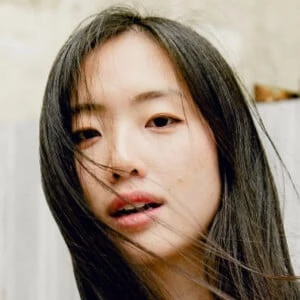 Sarah Kinsley - Income, Birthday, Family, Bio, Networth & More