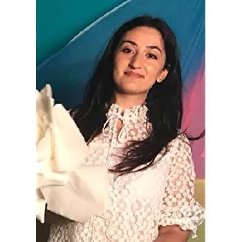 Kinza Khan - Age, Bio, Birthdate, Family, Networth & More