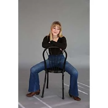 Kirsten Beach - Age, Bio, Birthdate, Family, Networth & More