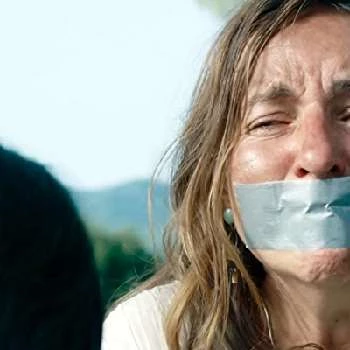 Kirsty Bushell - Age, Bio, Birthdate, Family, Networth & More