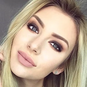 KissAndMakeup01 - Parents, Networth, Bio, Birthdate, Family Wiki & More