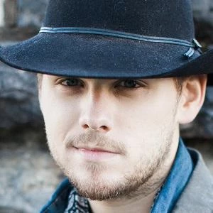 Brett Kissel - Networth, Bio, Wiki, Family, Birthday, Networth & More