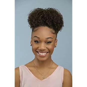 Klarc Naomi - Age, Bio, Birthdate, Family, Networth & More