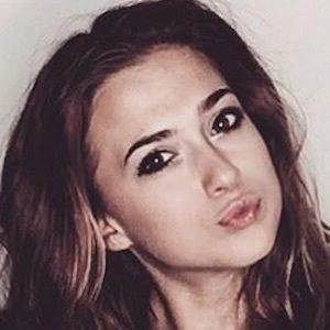 Anna Sherman - Birthplace, Bio, Wiki, Birthday, Family, Networth & More