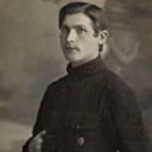 Gustav Klutsis - Family, Bio, Birthday, Family, Income & More