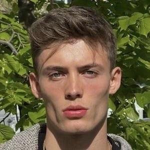 João Knorr Biography