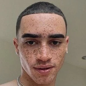 Taylor Kae Knott - Age, Bio, Birthdate, Family, Networth & More