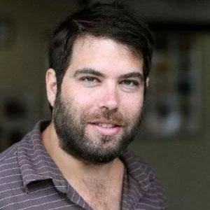 Simon Konecki Biography