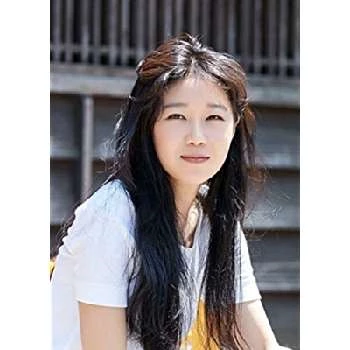 Kong Hyo-Jin - Family, Bio, Birthday, Family, Income & More