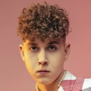 kostromins - Age, Bio, Birthdate, Family, Networth & More