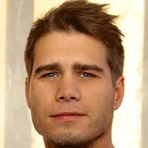 Alex Kotze - Income, Birthday, Family, Bio, Networth & More