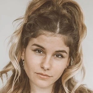 Michèle Krüsi - Biography, Birthday, Family, Wki, Networth & More