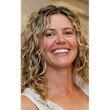 Krissie Steen - Age, Bio, Birthdate, Family, Networth & More