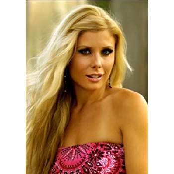 Krissy Vaine Biography