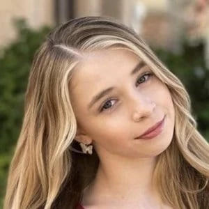 Savannah Kristich Biography