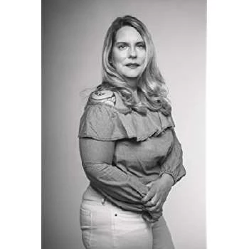 Kristin Bone - Age, Bio, Birthdate, Family, Networth & More