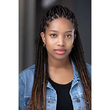 Kristin Watson - Age, Bio, Birthdate, Family, Networth & More