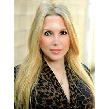 Kristine Kelly - Age, Bio, Birthdate, Family, Networth & More