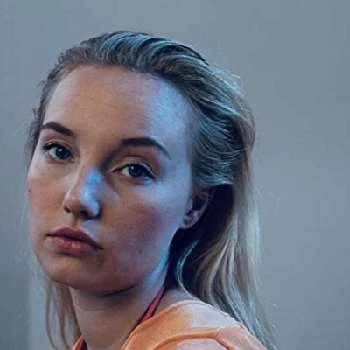 Kristy Philipps - Age, Bio, Birthdate, Family, Networth & More