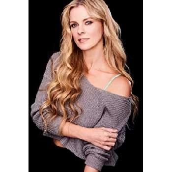 Kristyn Green - Family, Bio, Birthday, Family, Income & More