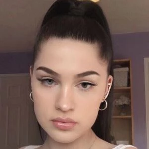 Krymena - Networth, Biography, Birthdate, Family & More