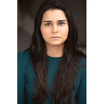 Krystal Komoll - Family, Bio, Wiki, Dat of Birth, Networth & More