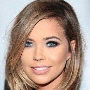 Sandra Kubicka - Age, Bio, Birthdate, Family, Networth & More