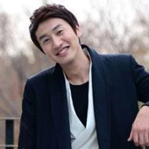 Lee Kwang-soo Biography