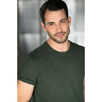 Kyle R. Robinson - Age, Bio, Birthdate, Family, Networth & More