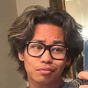 kylesimpsalot Biography