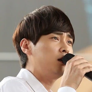 Min Kyunghoon - Biography, Birthdate, Family, Networth & More