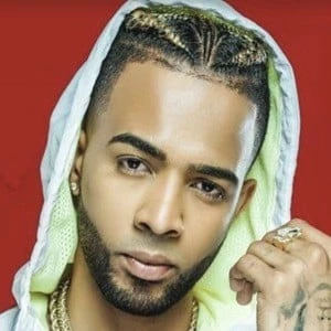 Lírico en La Casa - Networth, Bio,Birthdate, Family, Wiki & More