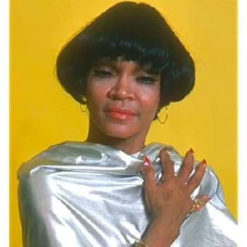 La Lupe - Wiki, Bio, Networth, Birthdate, Family & More