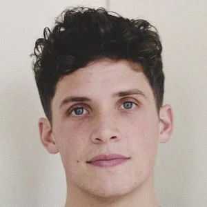 Max La Manna - Income, Birthday, Family, Bio, Networth & More